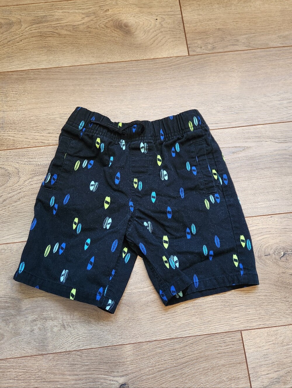 3t Boys surfboard Shorts